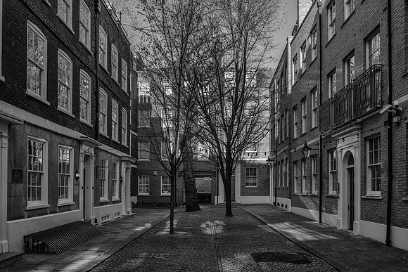 Wardrobe Place BW
