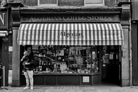 Algerian coffee stores BW