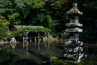 Kanazawa gardens stone lantern and lake