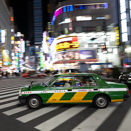 Osaka crossing taxi