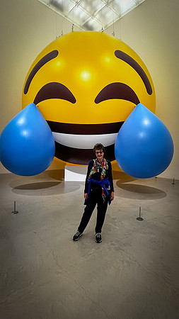 Kanazawa art museum Jenni baloons