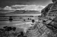 Eigg shore BW