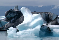 icleland jokulsarlon bw bergs