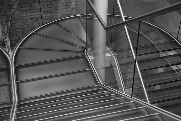 Royal Academy glass stairs BW