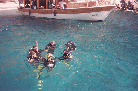 Hillside 1999 dive boat 2