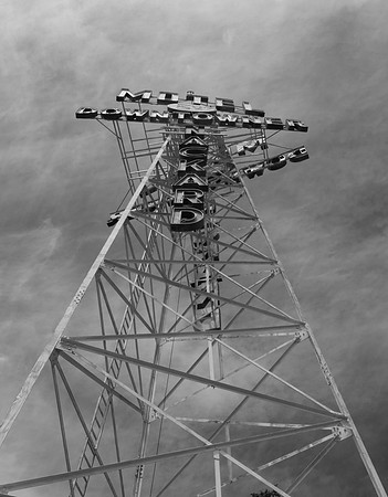 Flagstaff motel tower 1 mono