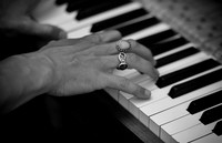 Piano hands bw 1