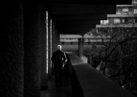 180119 barbican collonade sunlight bw