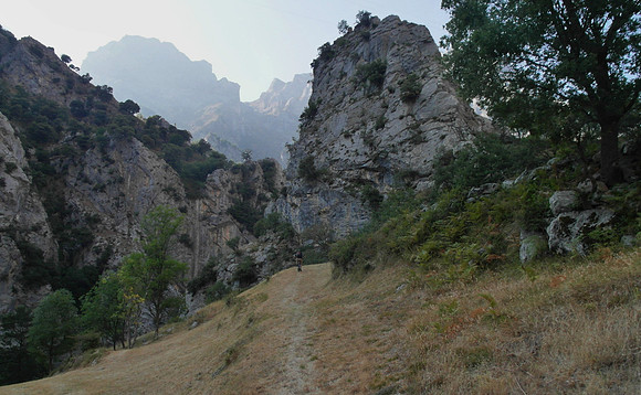 picos_cares river gorge 1