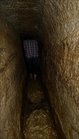Jerusalem Hezekiahs Water Tunnel2