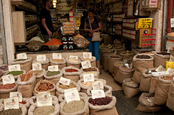 Jerusalem Mahane Market Jenni spices
