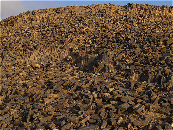 Machtesh Ramon carpentry rocks