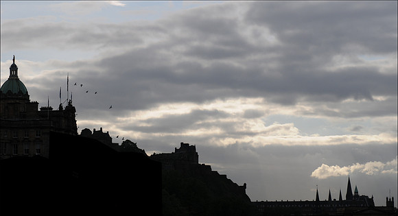 Edinburgh Castle silhouette