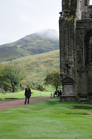 Edinburgh Hollyrood abbey 1