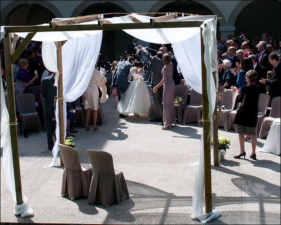 ceremony confetti