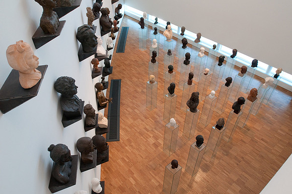Kumu gallery busts from above