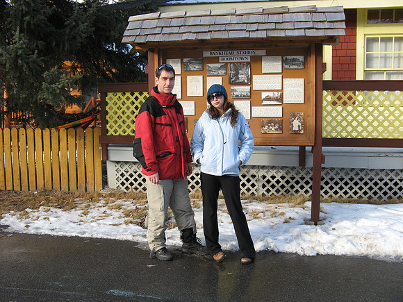 lib and gary at hostel
