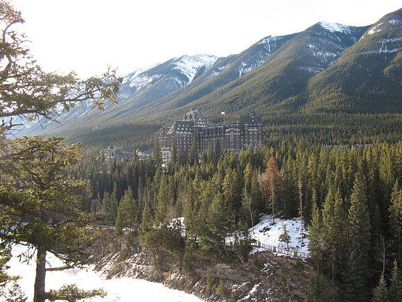bow river banff springs hotel