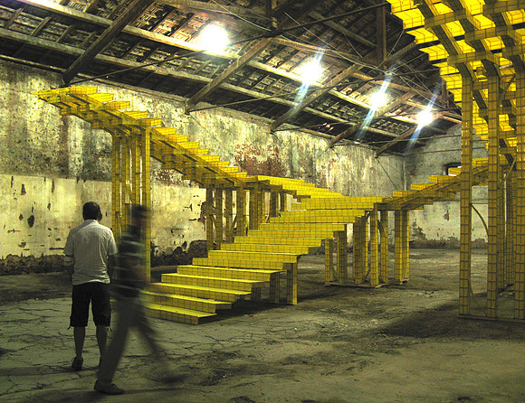 gallery yellow escalator