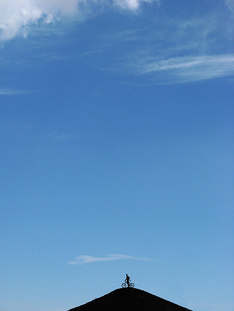 Hilltop bike silhouette 3