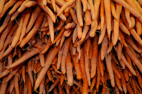 vancouver granville market carrots