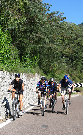 tonno road climb andrea