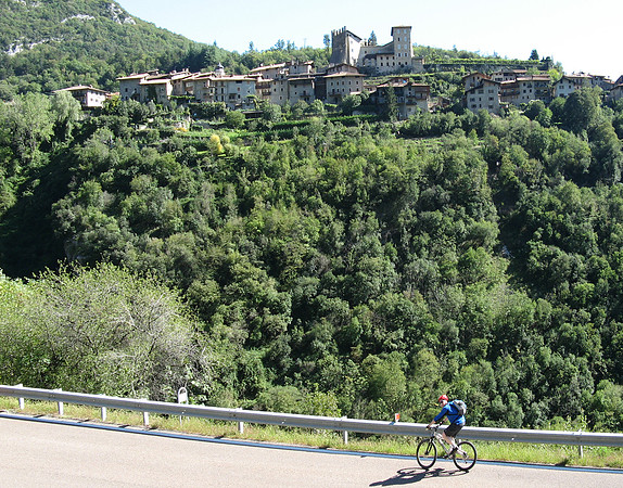 tonno road climb chef