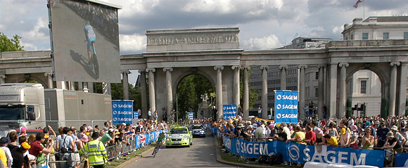 wellington arch2