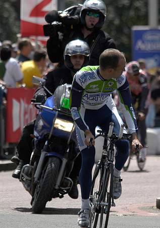 tv camera bike