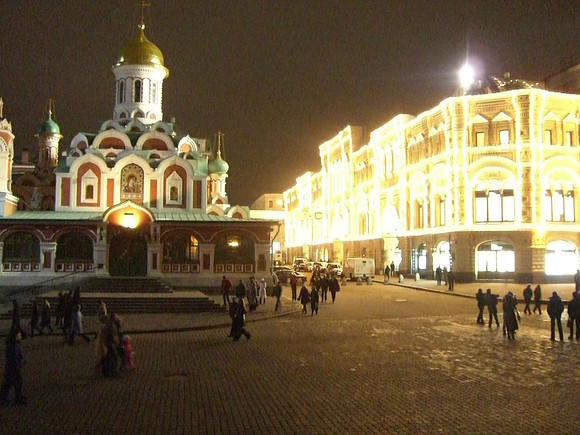 red-sq-gum-and-church
