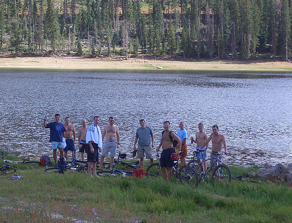 GC_Navajo_lake_groupbathtime