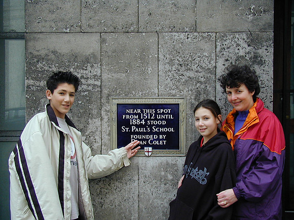 st pauls founded by dean ryan colet mar02