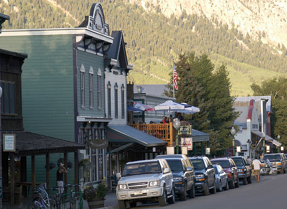 cb elk ave eldo bar