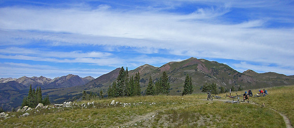 trail 401 top panorama 2