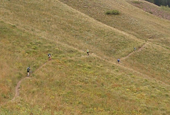 trail 401 riders