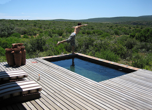 bungalow pool