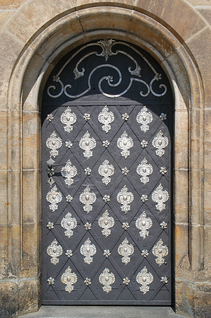 doors 4