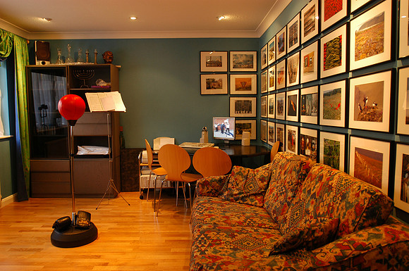 13 Colet front room