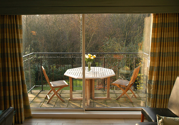 7 Colet kitchen balcony