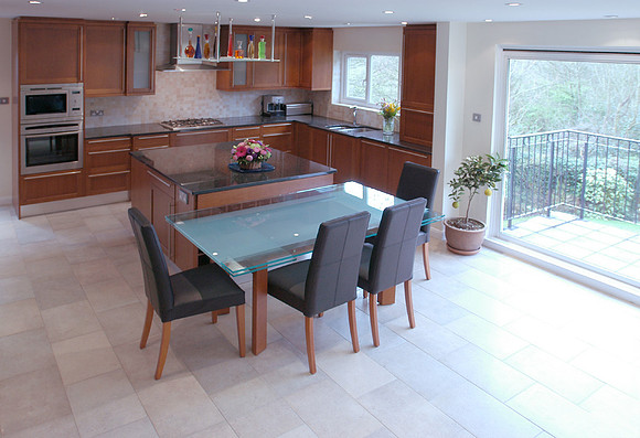 2 Colet kitchen