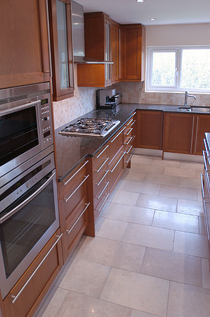 finished kitchen023