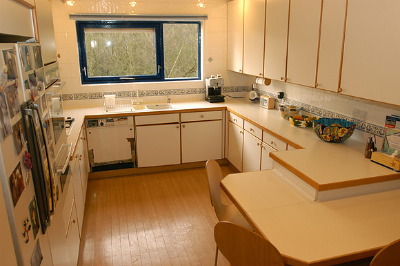 Colet old kitchen 4