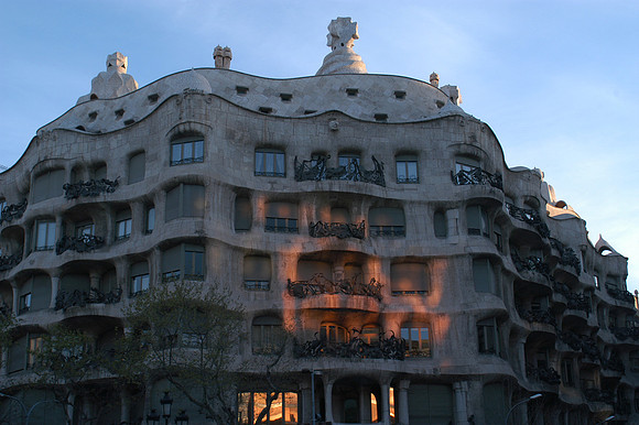 pedera fire facade