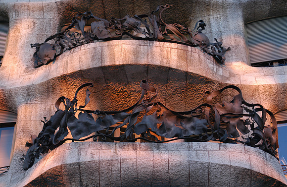 pedera fire balcony
