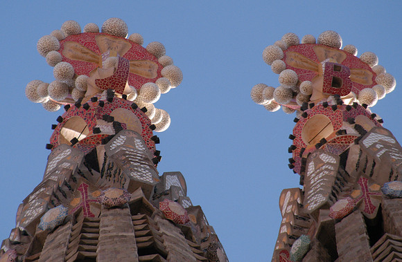 sagrada spire tops