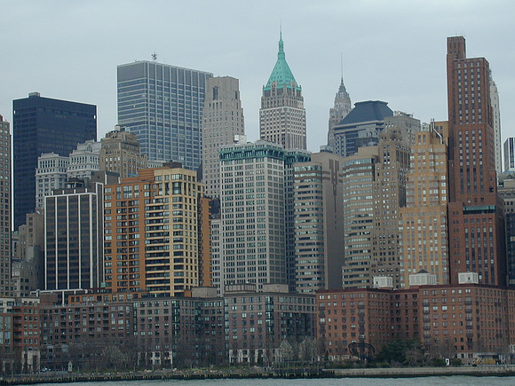 manhattan towers apr02