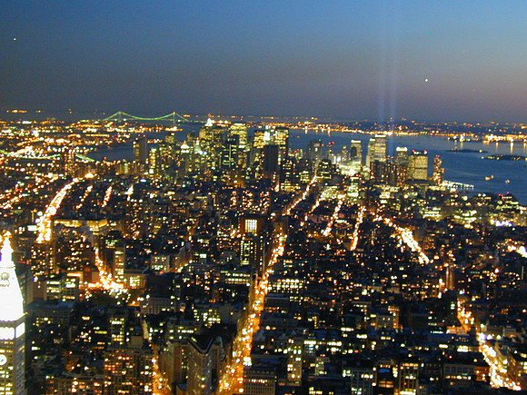manhattan from esb night 1 apr02
