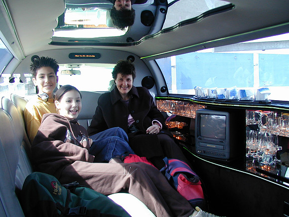 boston inside limo apr02