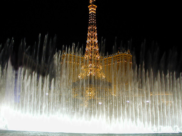 vegas bellagio fountain edit sep00