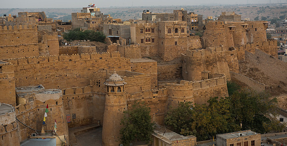 Jaiselmer Fort, from our hotel roof